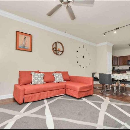 Luxury 1Bedroom/Pool View/ Galleria W/Study Desk Houston Exteriör bild