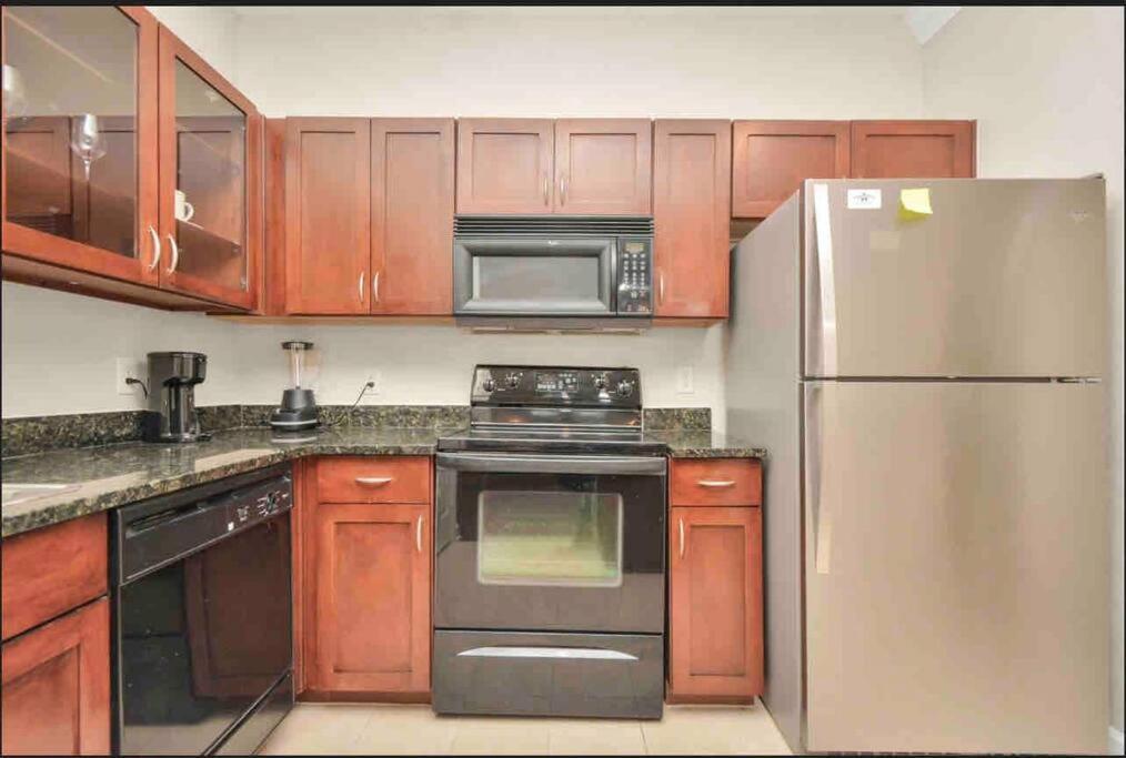 Luxury 1Bedroom/Pool View/ Galleria W/Study Desk Houston Exteriör bild