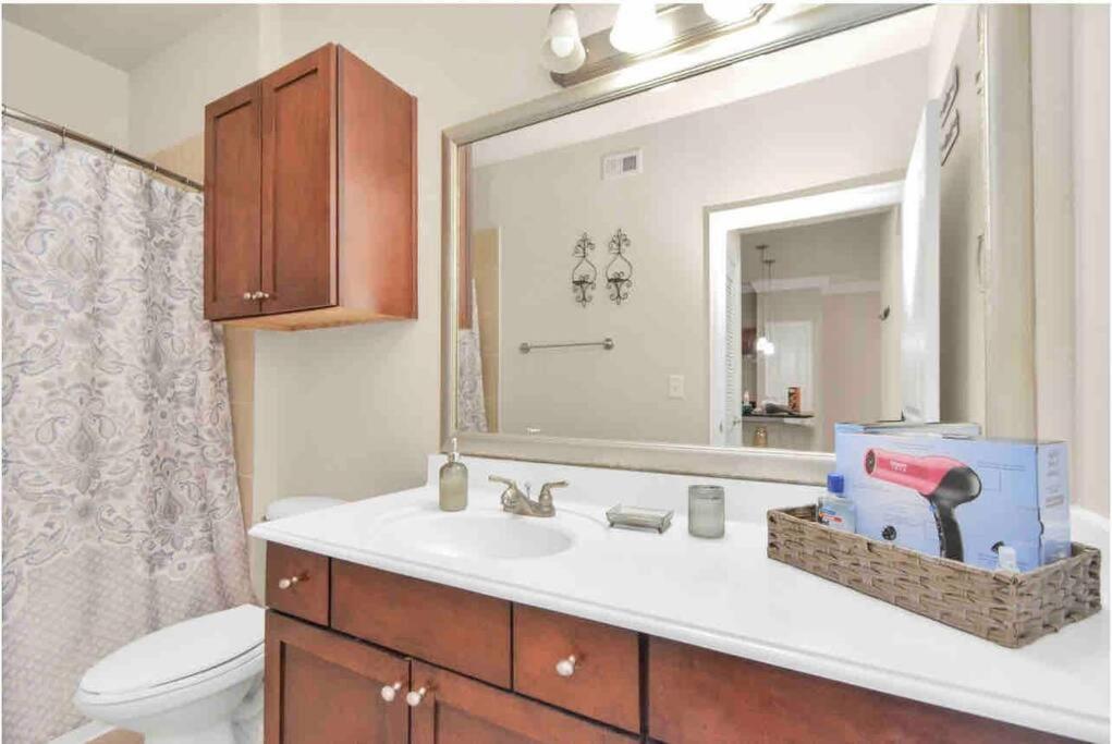 Luxury 1Bedroom/Pool View/ Galleria W/Study Desk Houston Exteriör bild