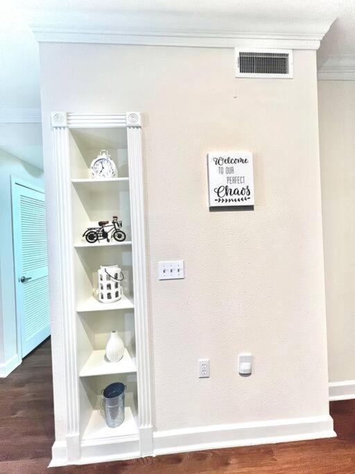 Luxury 1Bedroom/Pool View/ Galleria W/Study Desk Houston Exteriör bild